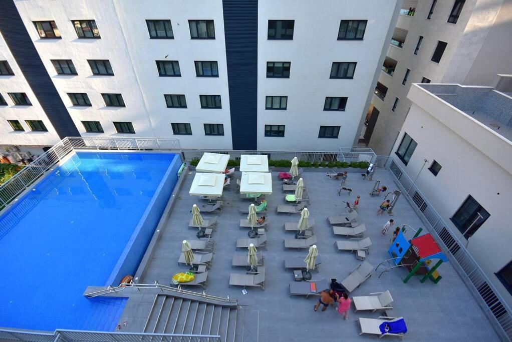 Brand New ! Seaside Apt With Poolview & Parking Budva Bagian luar foto